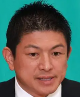 男性,短髪,スーツ,会見